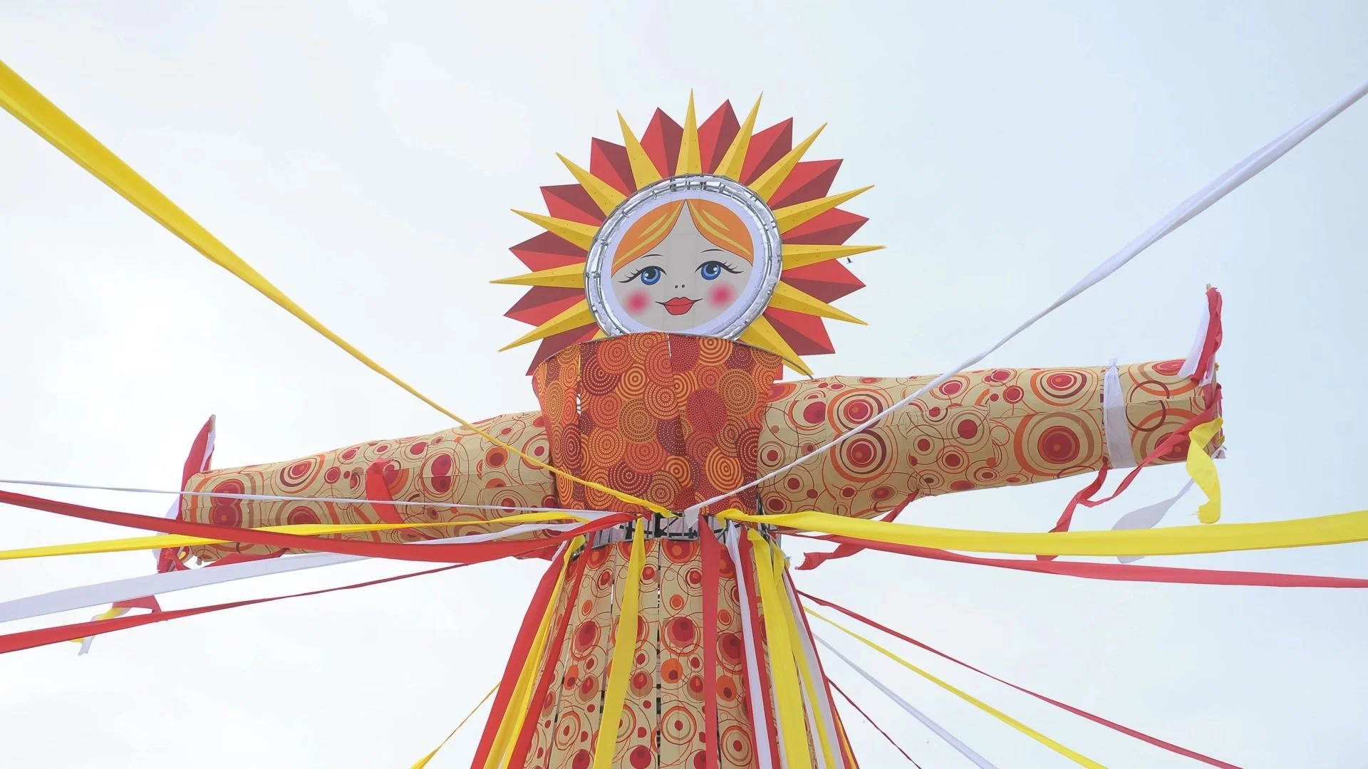 Куда пойти на Масленицу 2026 с ребёнком в Москве: топ‑10 мест и где будут жечь чучело