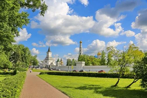 Автобусная экскурсия в Николо-Угрешский монастырь и Храм Казанской Иконы Божией Матери
