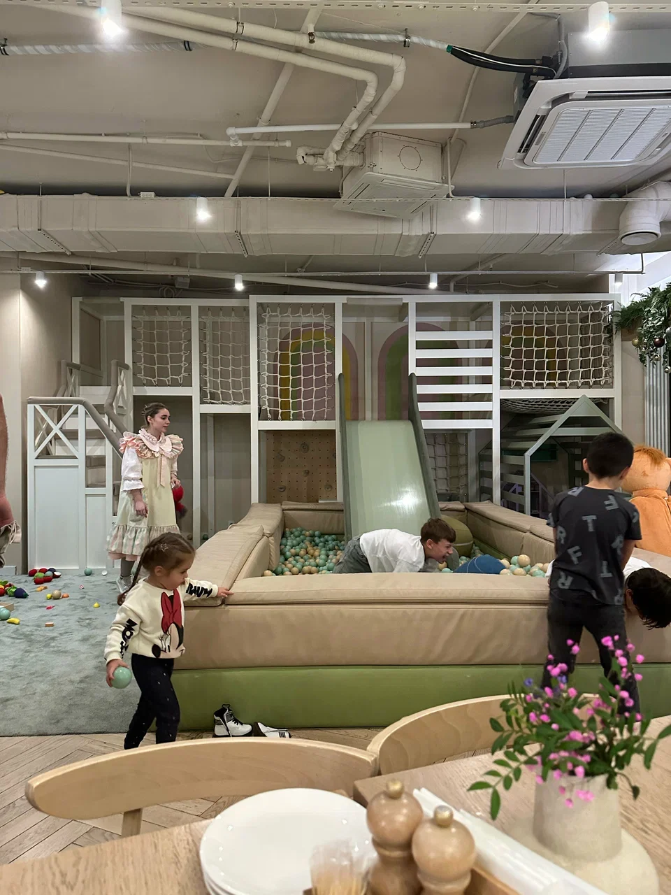 Фото Ресторан Ribambelle в ЖК Сердце столицы - развлечение в Москве | Досугатор