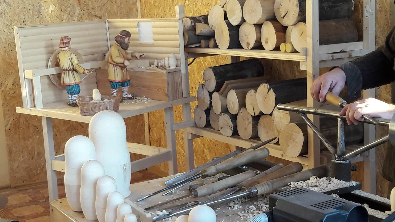 Фото Фабрика матрешки "Мастер Арт" (г. Сергиев Посад) - развлечение в Москве | Досугатор