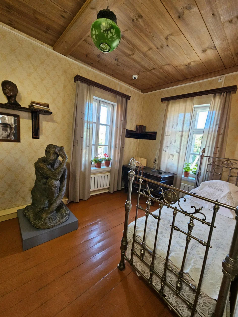 Фото Дом-музей первого скульптора Анны Голубкиной - развлечение в Москве | Досугатор