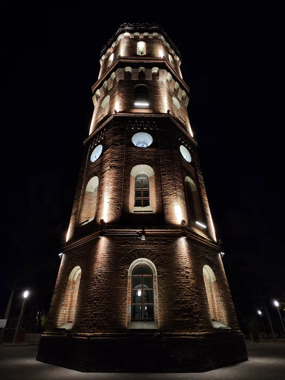 Фото Водонапорная башня (г. Зарайск) - развлечение в Москве | Досугатор