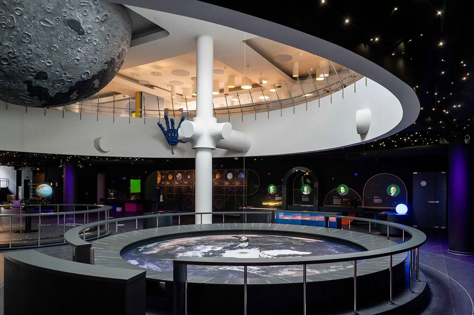 Фото Интерактивный музей "Лунариум" - развлечение в Москве | Досугатор