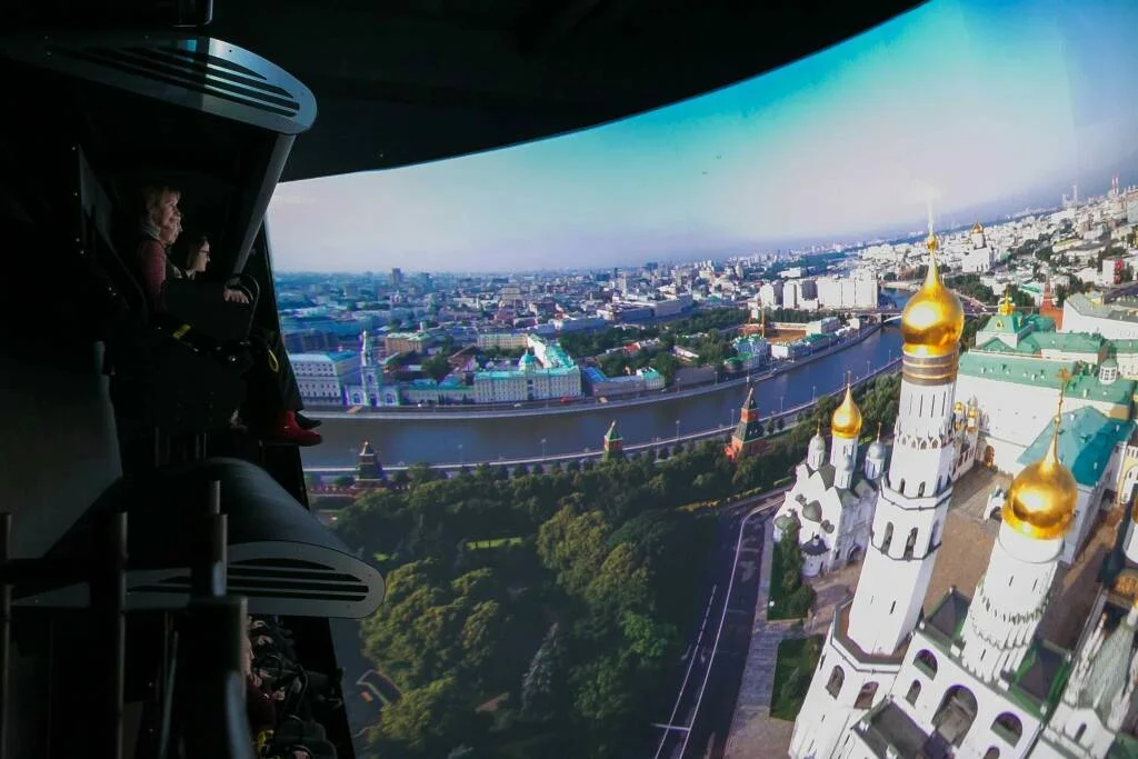 Фото Полет над Москвой 2.0 в парке Зарядье - развлечение в Москве | Досугатор
