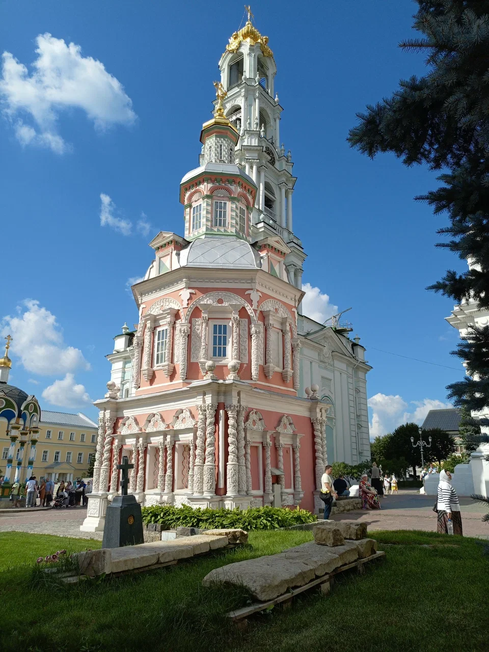 Фото Свято-Троицкая Сергиева Лавра - развлечение в Москве | Досугатор