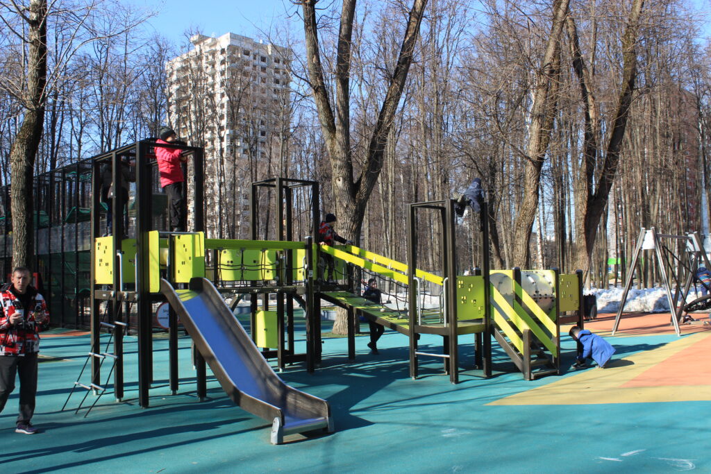 Фото Бабушкинский парк - развлечение в Москве | Досугатор