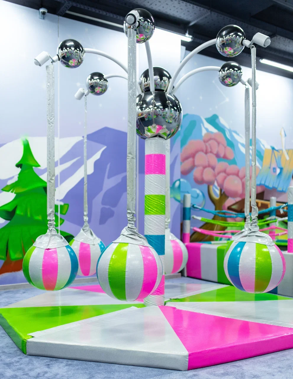 Фото Космостар м. Солнцево - развлечение в Москве | Досугатор