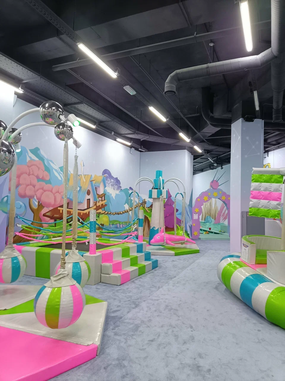 Фото Космостар м. Солнцево - развлечение в Москве | Досугатор