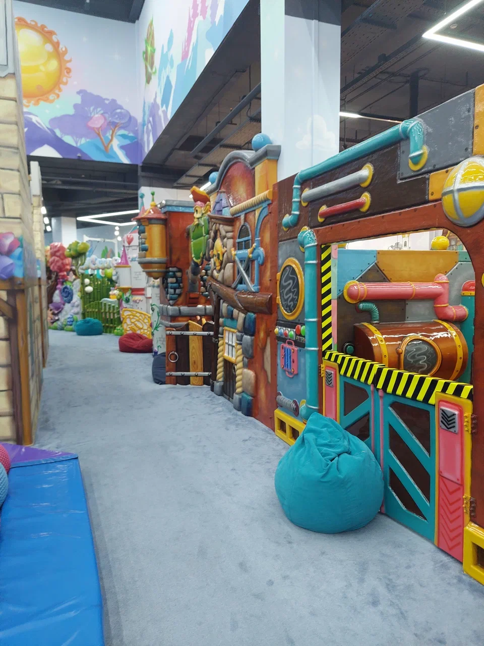 Фото Космостар м. Солнцево - развлечение в Москве | Досугатор