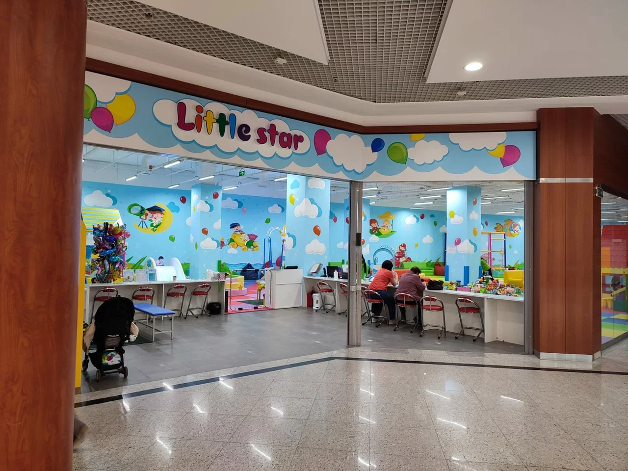 Фото Little star&happy city  в ТЦ Щука - развлечение в Москве | Досугатор