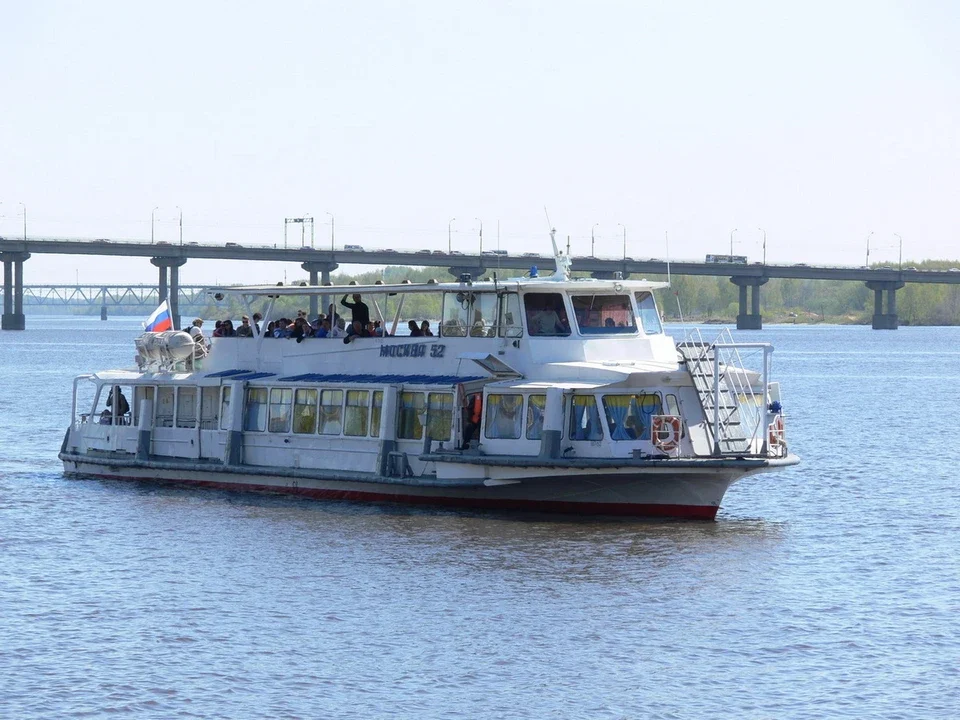 Фото Прогулки на теплоходе (г. Кострома) - развлечение в Москве | Досугатор