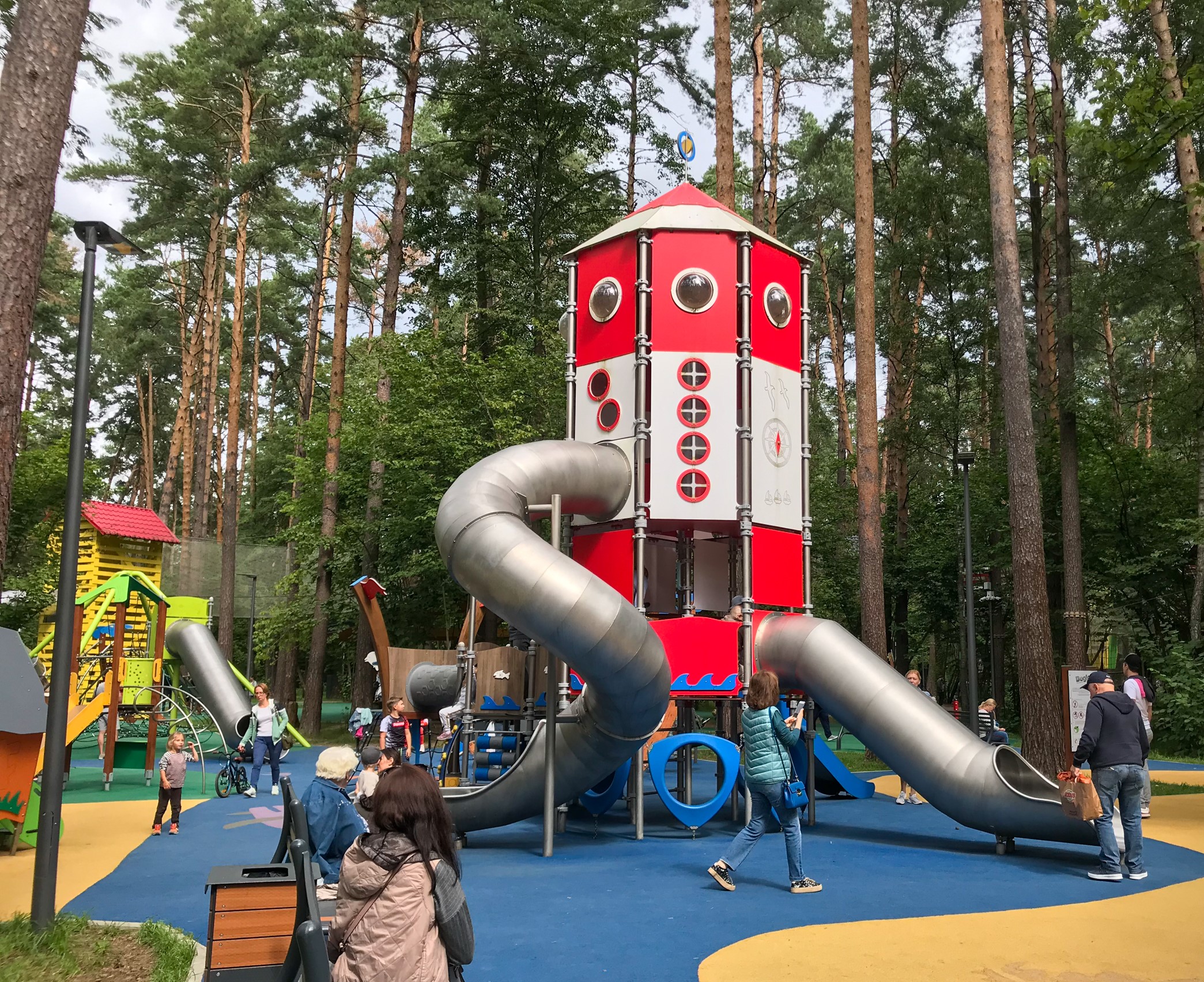 Фото Площадка в парке Раздолье - развлечение в Москве | Досугатор