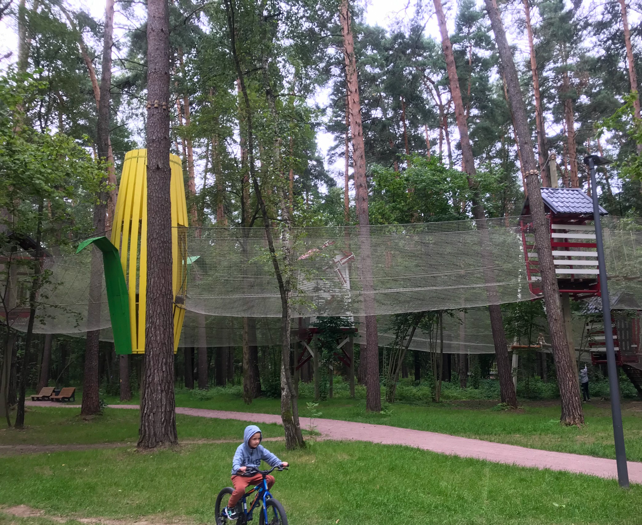 Фото Площадка в парке Раздолье - развлечение в Москве | Досугатор