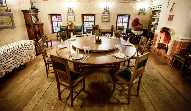 Фото Ресторан Гостевая изба (г. Сергиев Посад) - развлечение в Москве | Досугатор