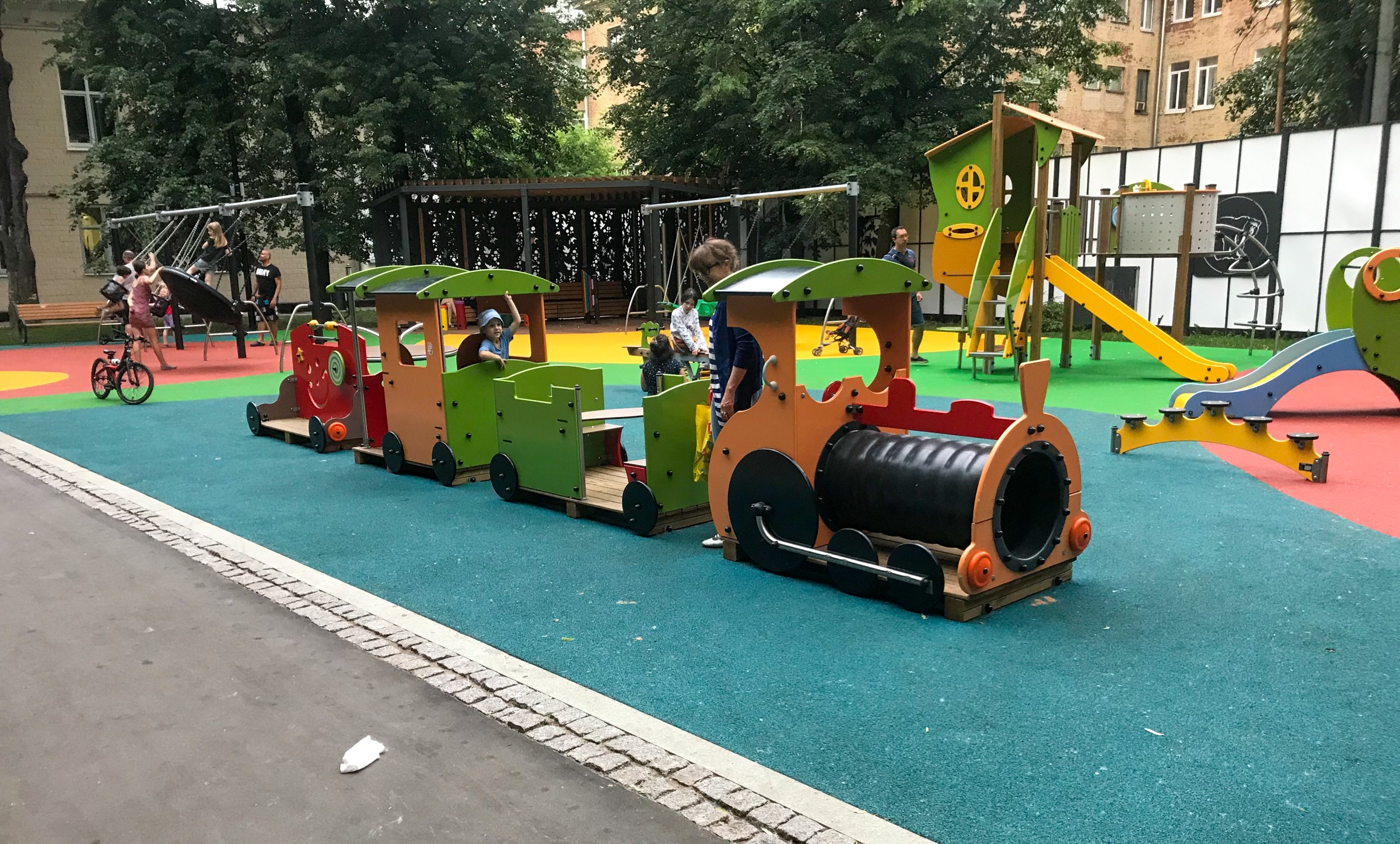 Фото Культурный центр Новослободский - развлечение в Москве | Досугатор