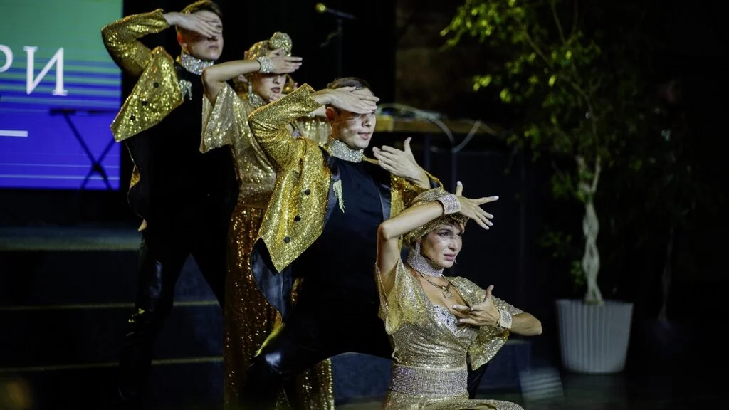 Фото Ресторан Амбассадори-Трамплин - развлечение в Москве | Досугатор