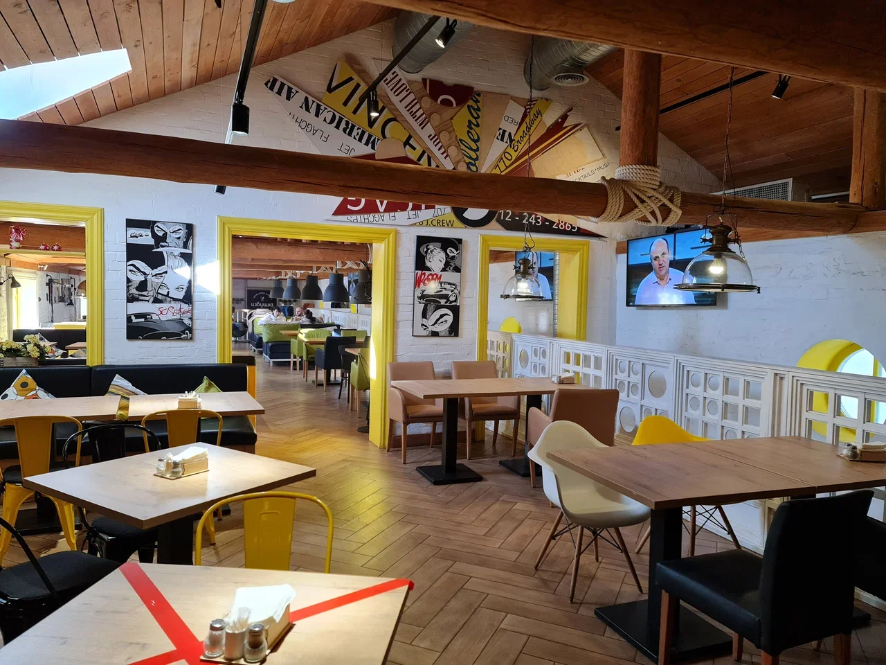 Фото Кафе "Избушка" (г. Кострома) - развлечение в Москве | Досугатор