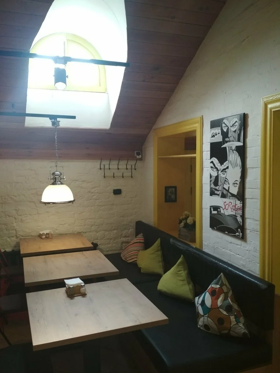 Фото Кафе "Избушка" (г. Кострома) - развлечение в Москве | Досугатор