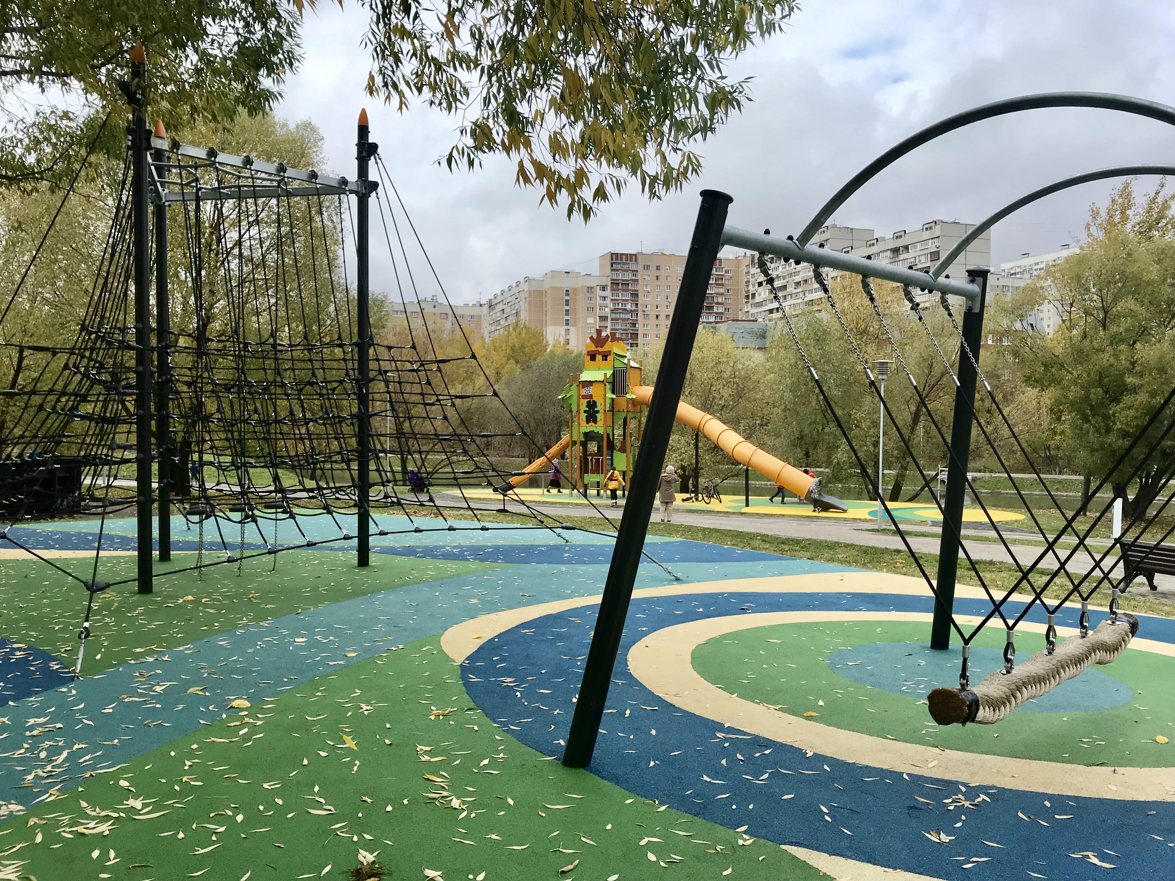 Фото Игровая площадка в парке Битца - развлечение в Москве | Досугатор