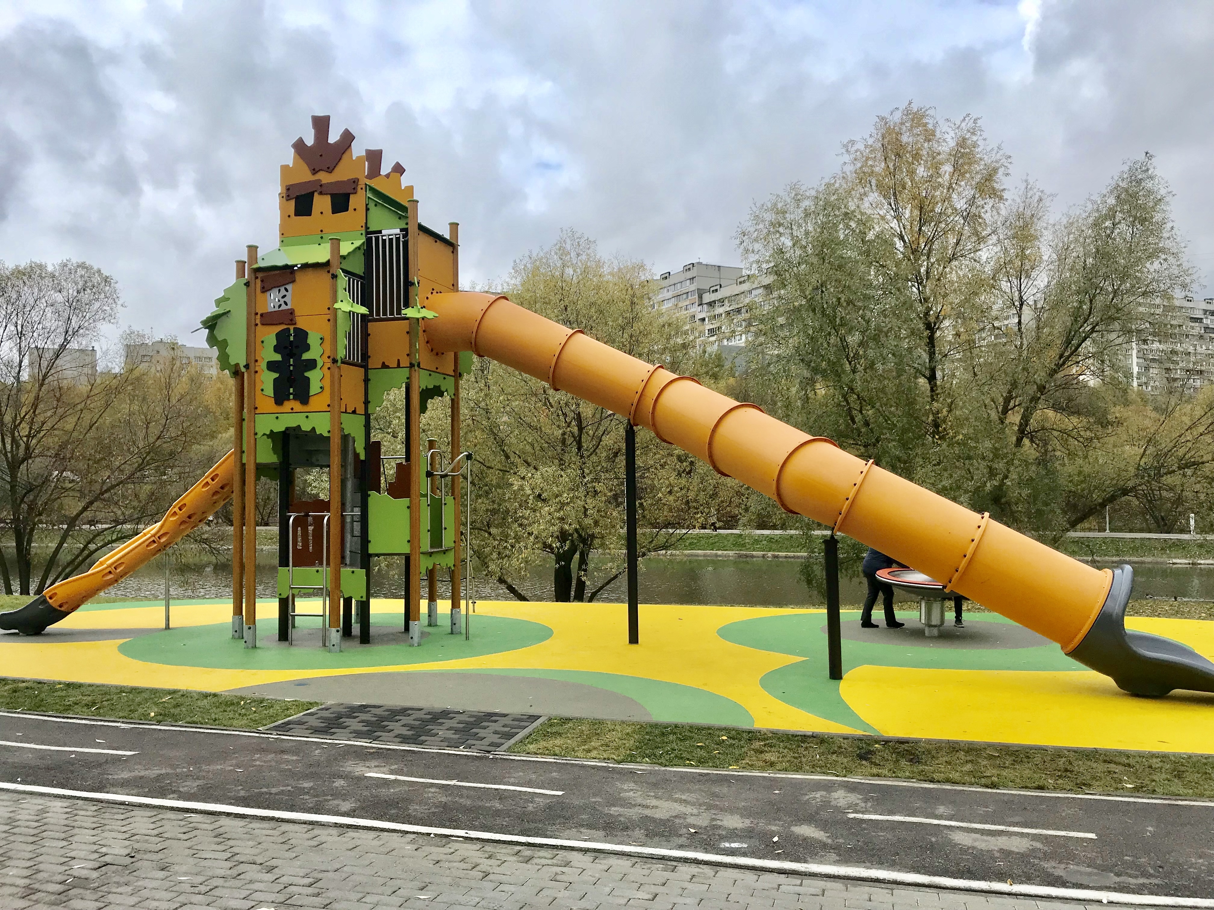 Фото Игровая площадка в парке Битца - развлечение в Москве | Досугатор