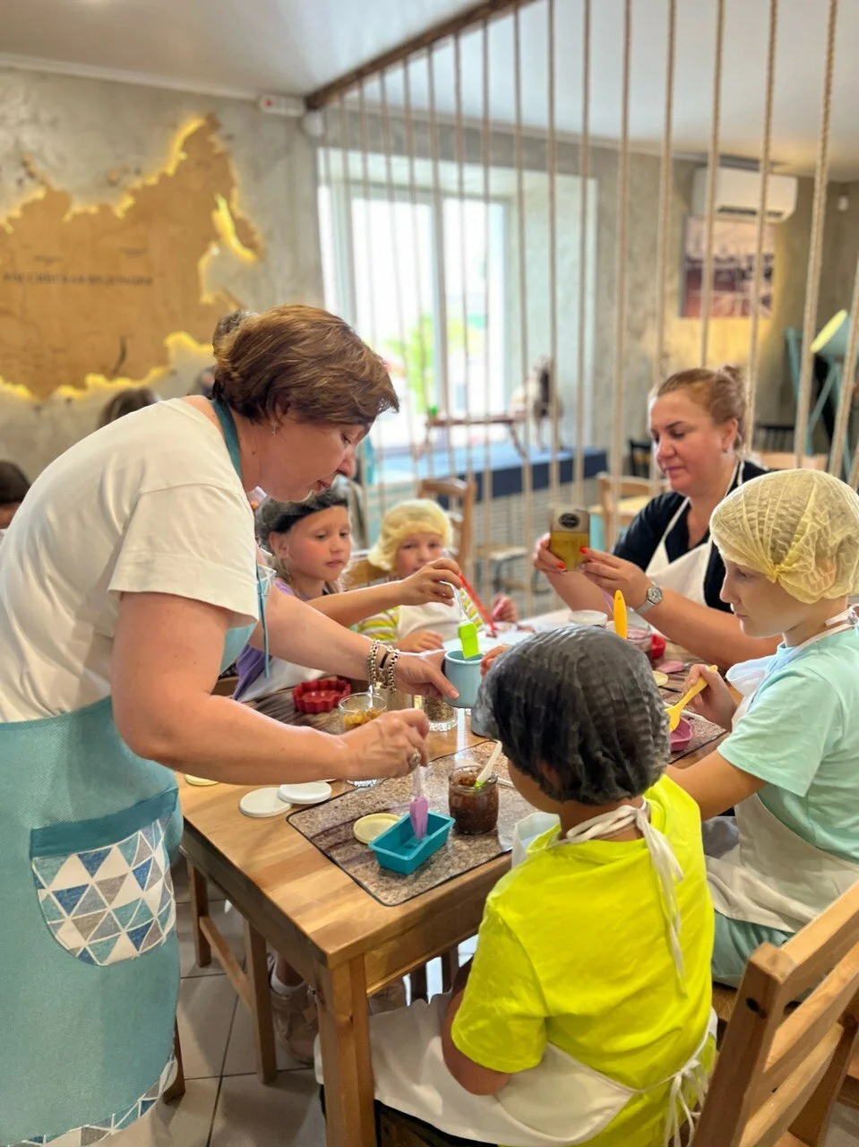 Фото Кафе Коврижка Зарайская - развлечение в Москве | Досугатор