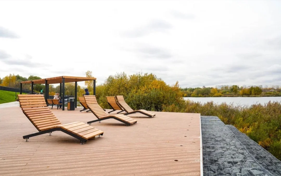 Фото Детская площадка (парк Дружба, р-н Некрасовка) - развлечение в Москве | Досугатор