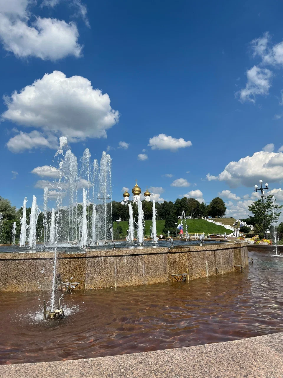 Фото Парк «Стрелка» (г. Ярославль) - развлечение в Москве | Досугатор