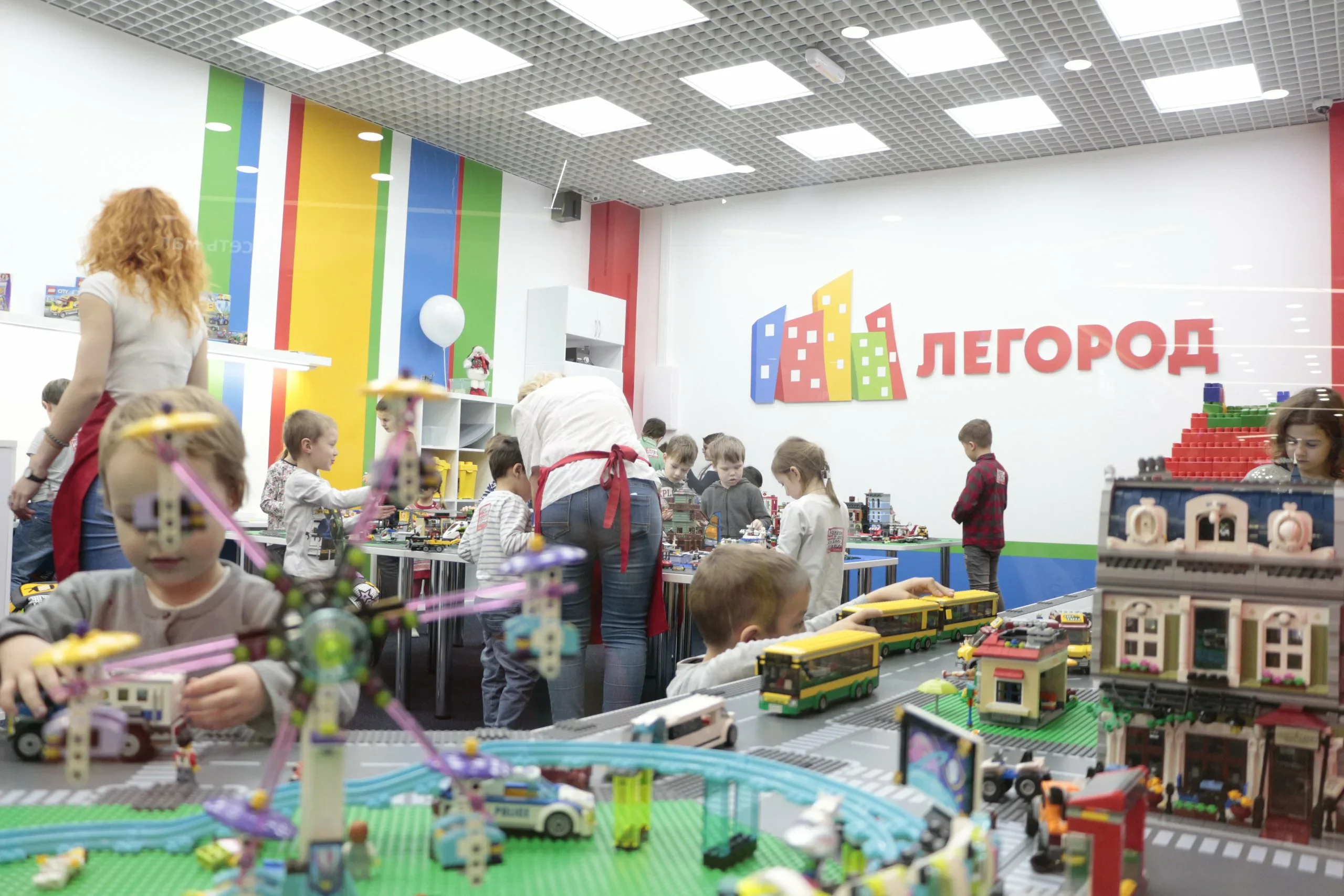 Фото Легород в ТРЦ Каширская плаза - развлечение в Москве | Досугатор