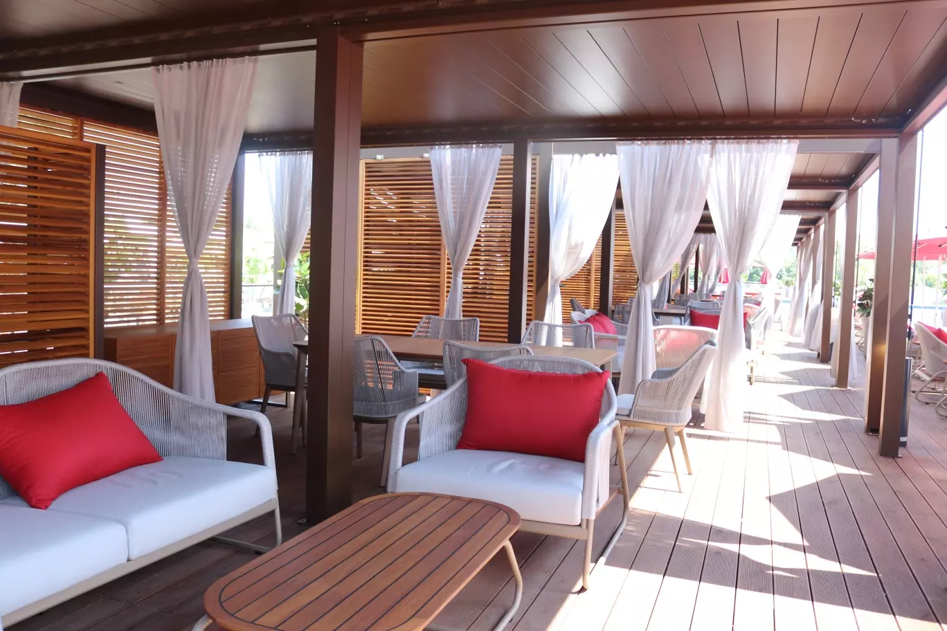 Фото Dream Beach Club - развлечение в Москве | Досугатор