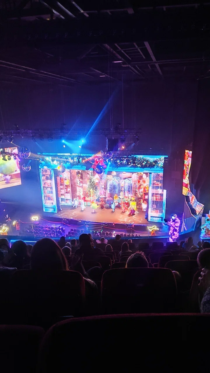 Фото Концертный зал Москва (Остров Мечты) - Концерты в Москве | Досугатор