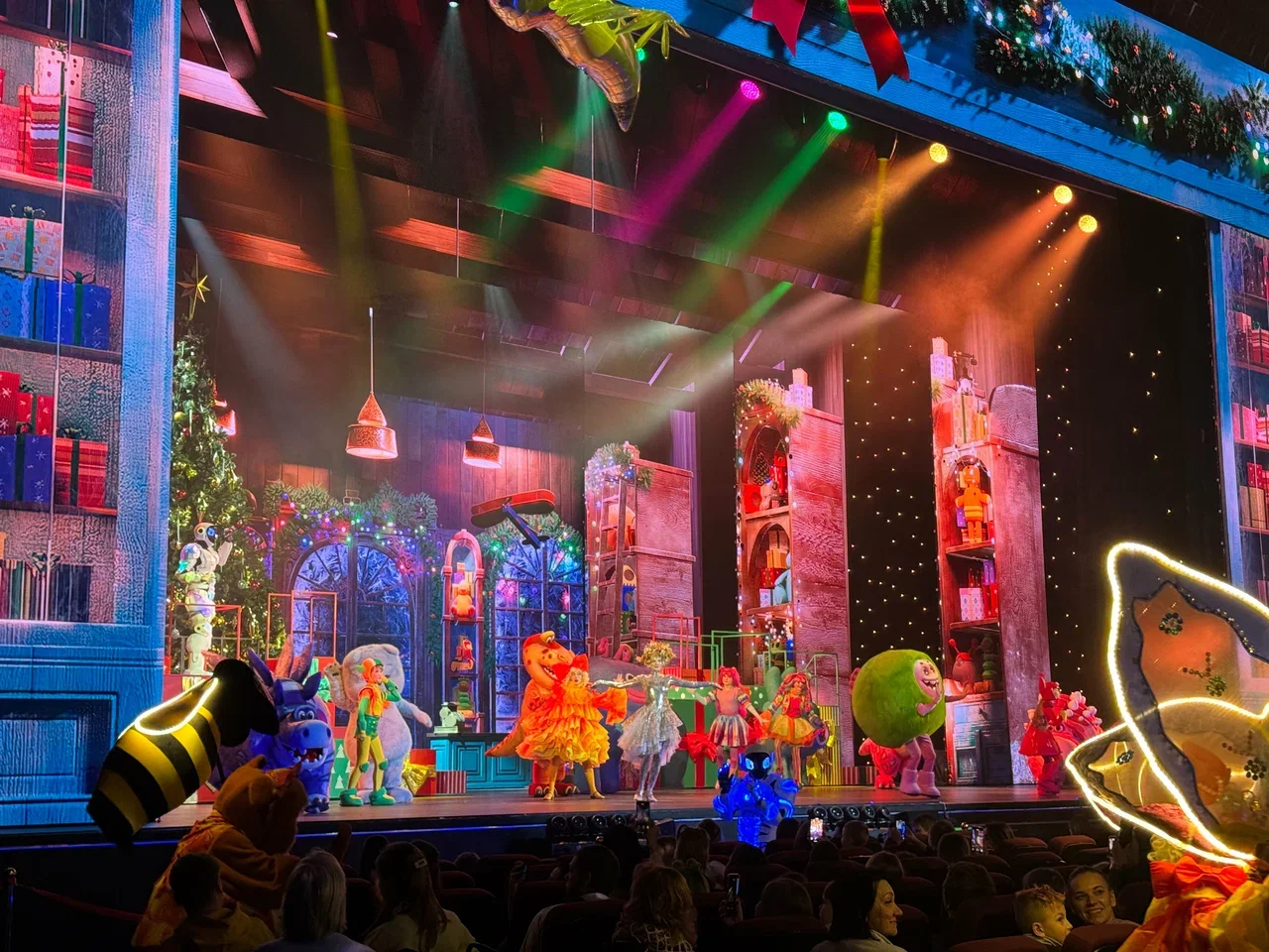 Фото Концертный зал Москва (Остров Мечты) - Концерты в Москве | Досугатор