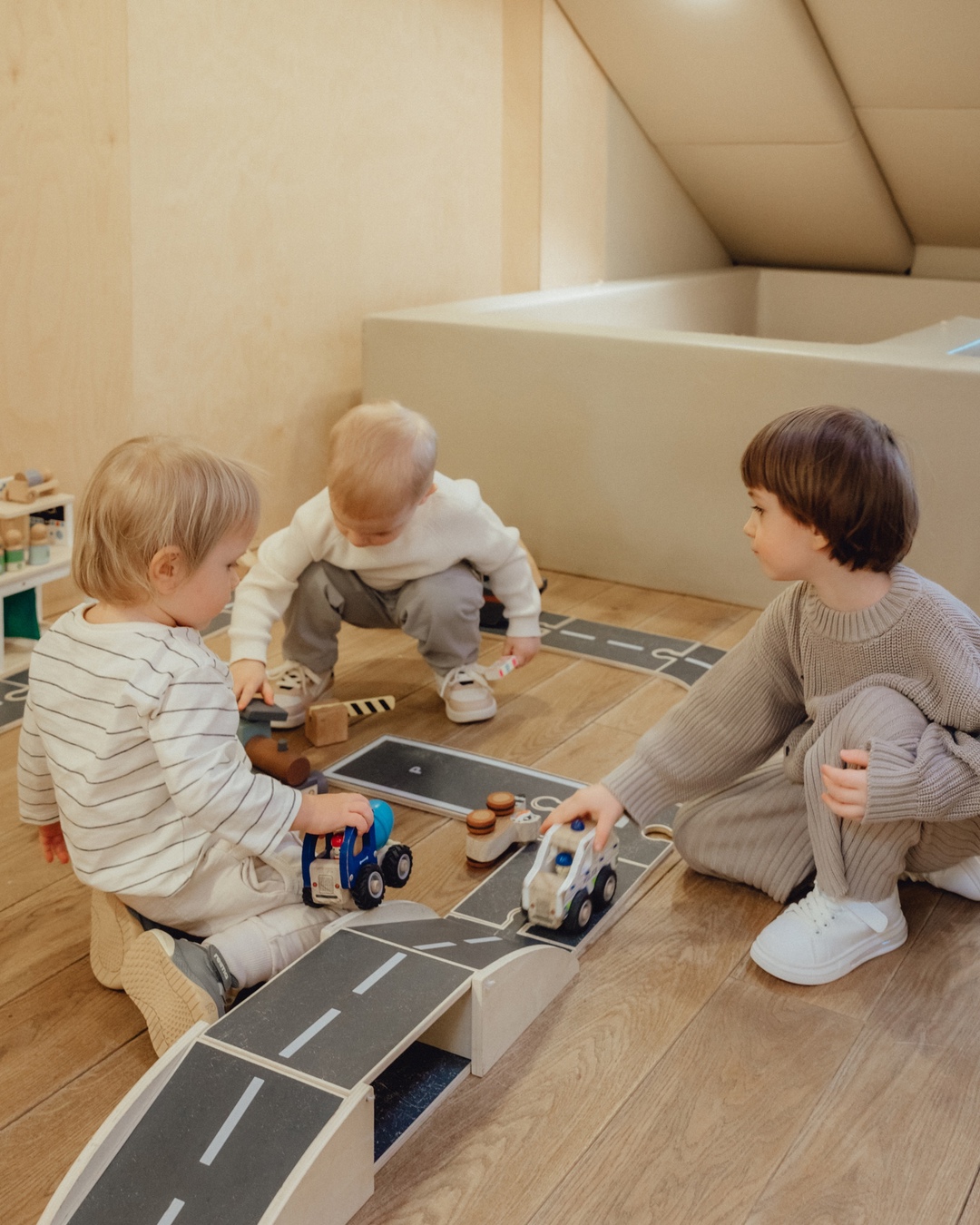 Фото Кафе Trolly Kids (Тролли Кидс) - развлечение в Москве | Досугатор