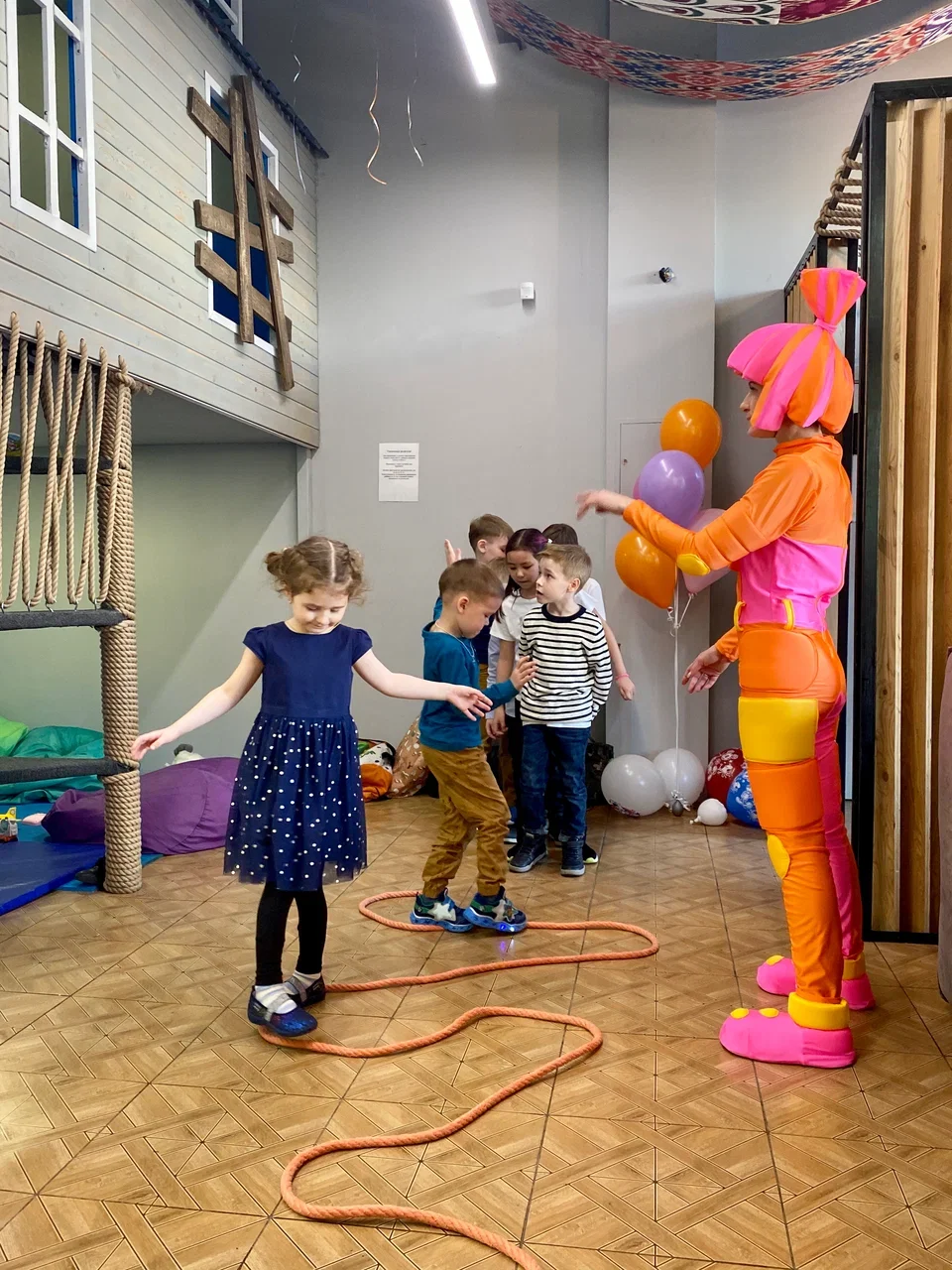 Фото Кафе Изюм - развлечение в Москве | Досугатор