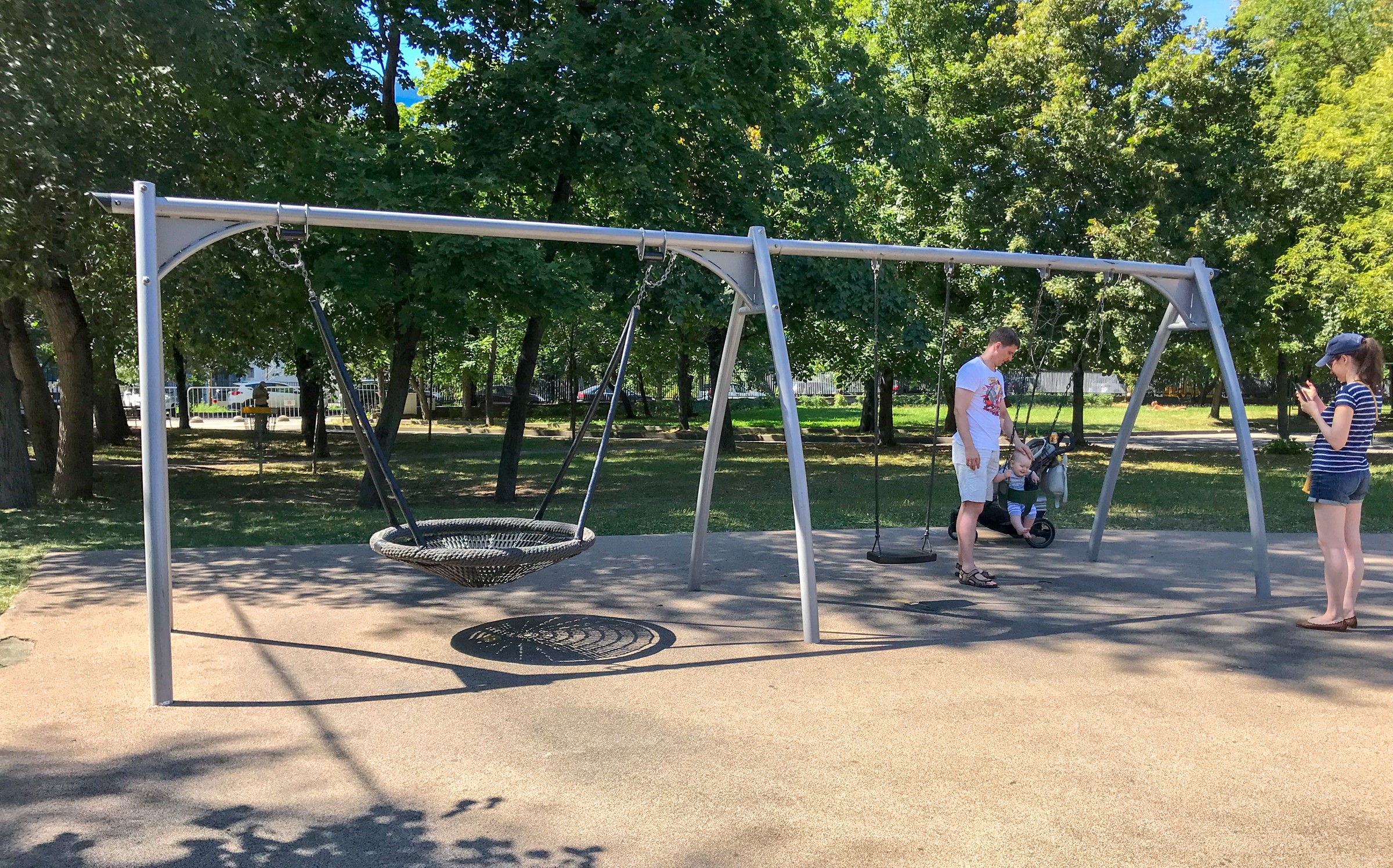 Фото Детская площадка в парке Красная Пресня №2 - развлечение в Москве | Досугатор
