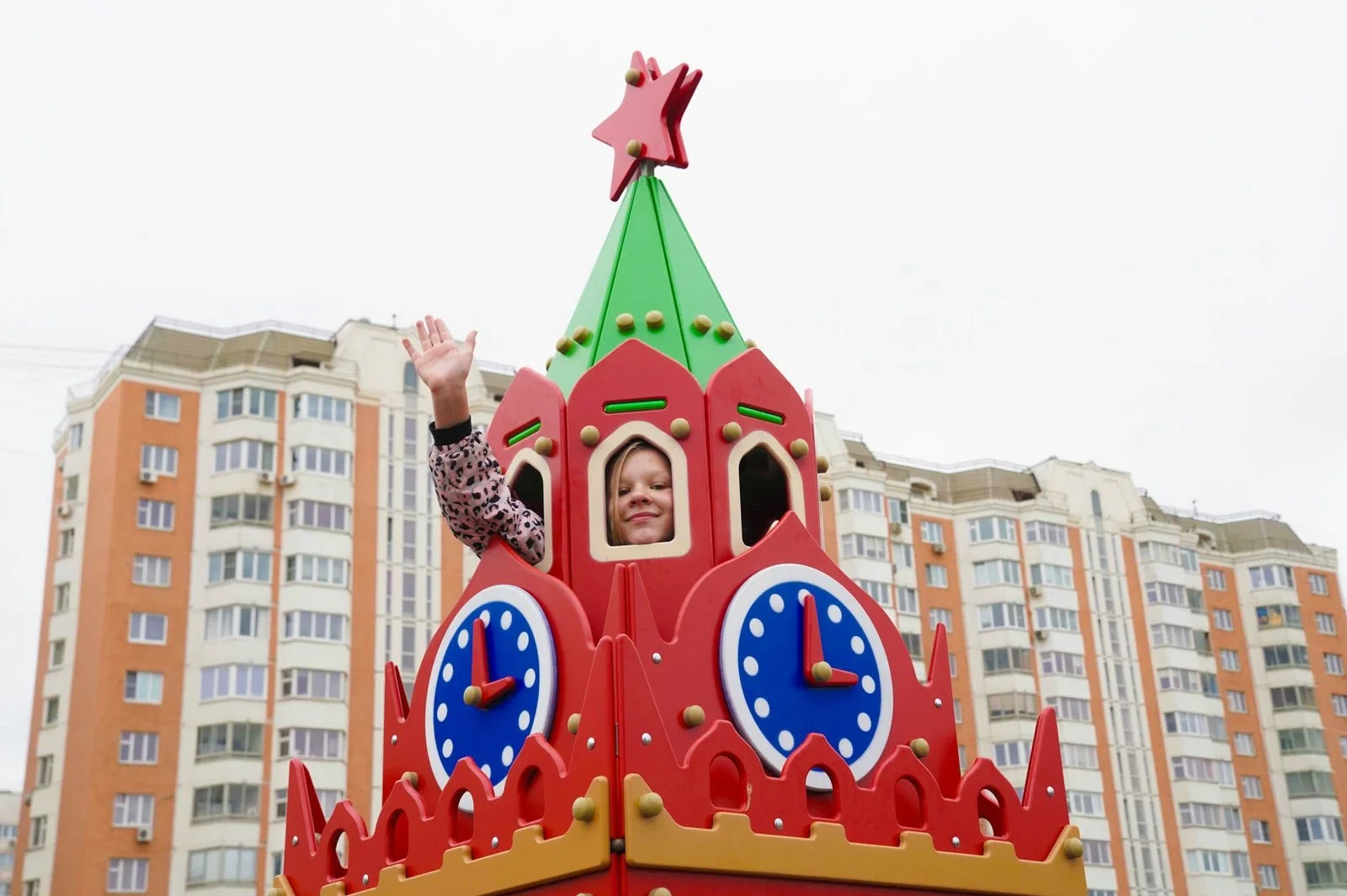 Фото Детская площадка на улице Маршала Кожедуба - развлечение в Москве | Досугатор