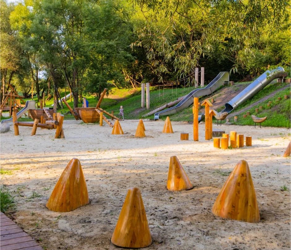 Фото Набережная реки Осетр - развлечение в Москве | Досугатор