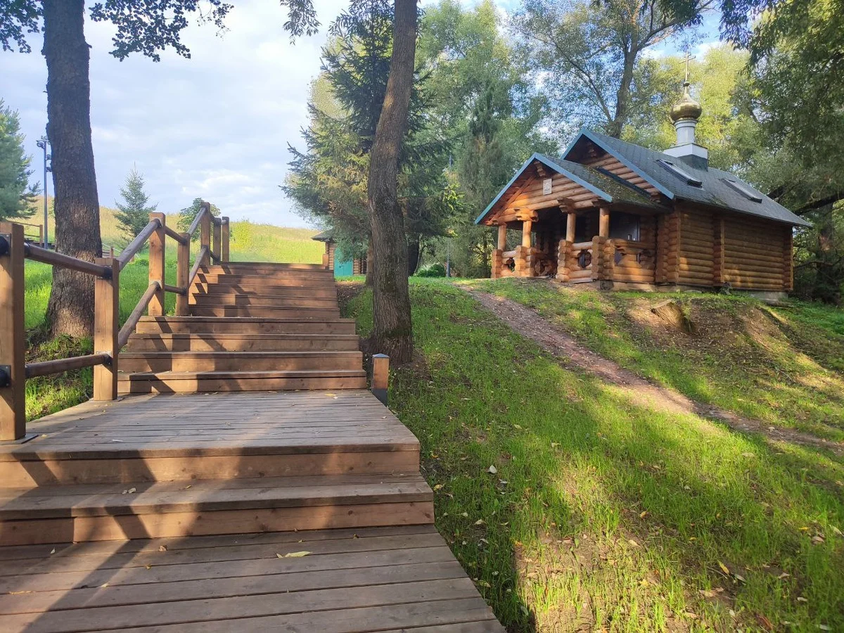 Фото Набережная реки Осетр - развлечение в Москве | Досугатор