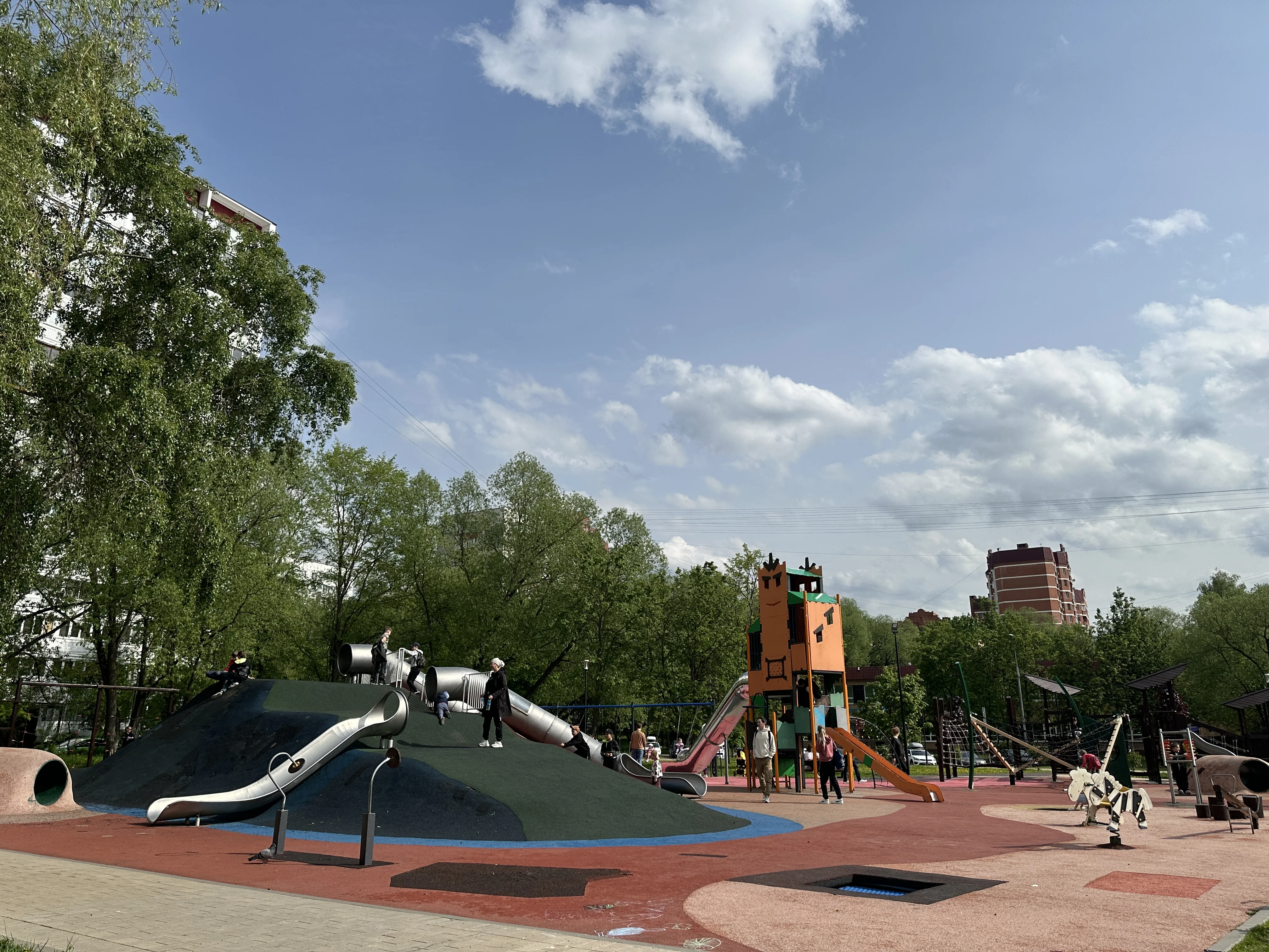 Фото Площадка в Гольяновском парке - развлечение в Москве | Досугатор