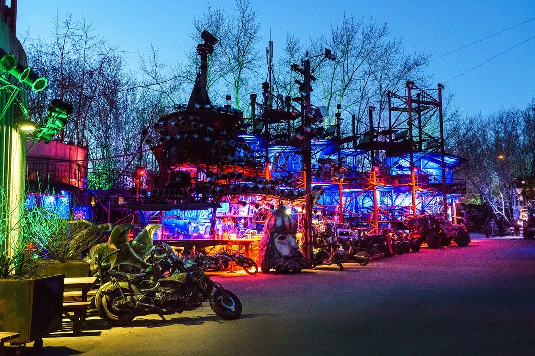 Фото Байк-центр мотоклуба "Ночные волки" - Интересное в Москве | Досугатор