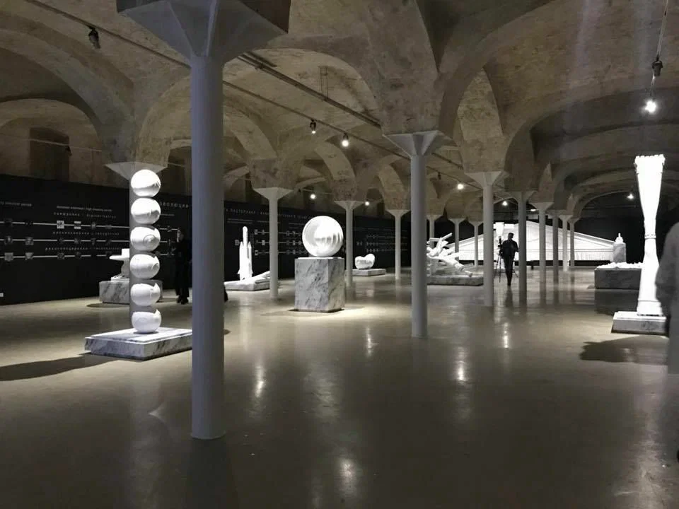 Фото Центр современного искусства Винзавод - Познавательное в Москве | Досугатор