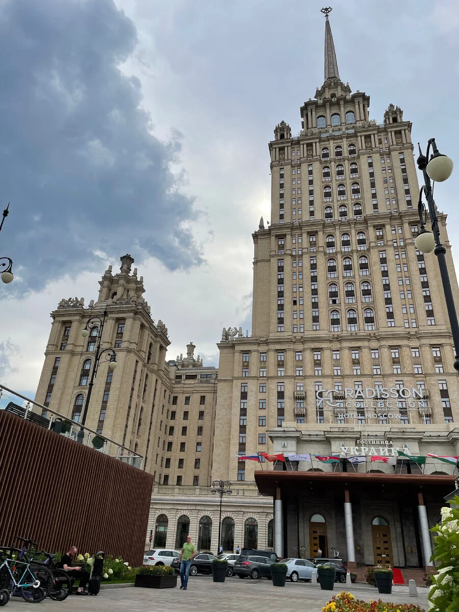 Фото Смотровая площадка Гостиница «Украина» (Radisson Collection) - Смотровая площадка в Москве | Досугатор