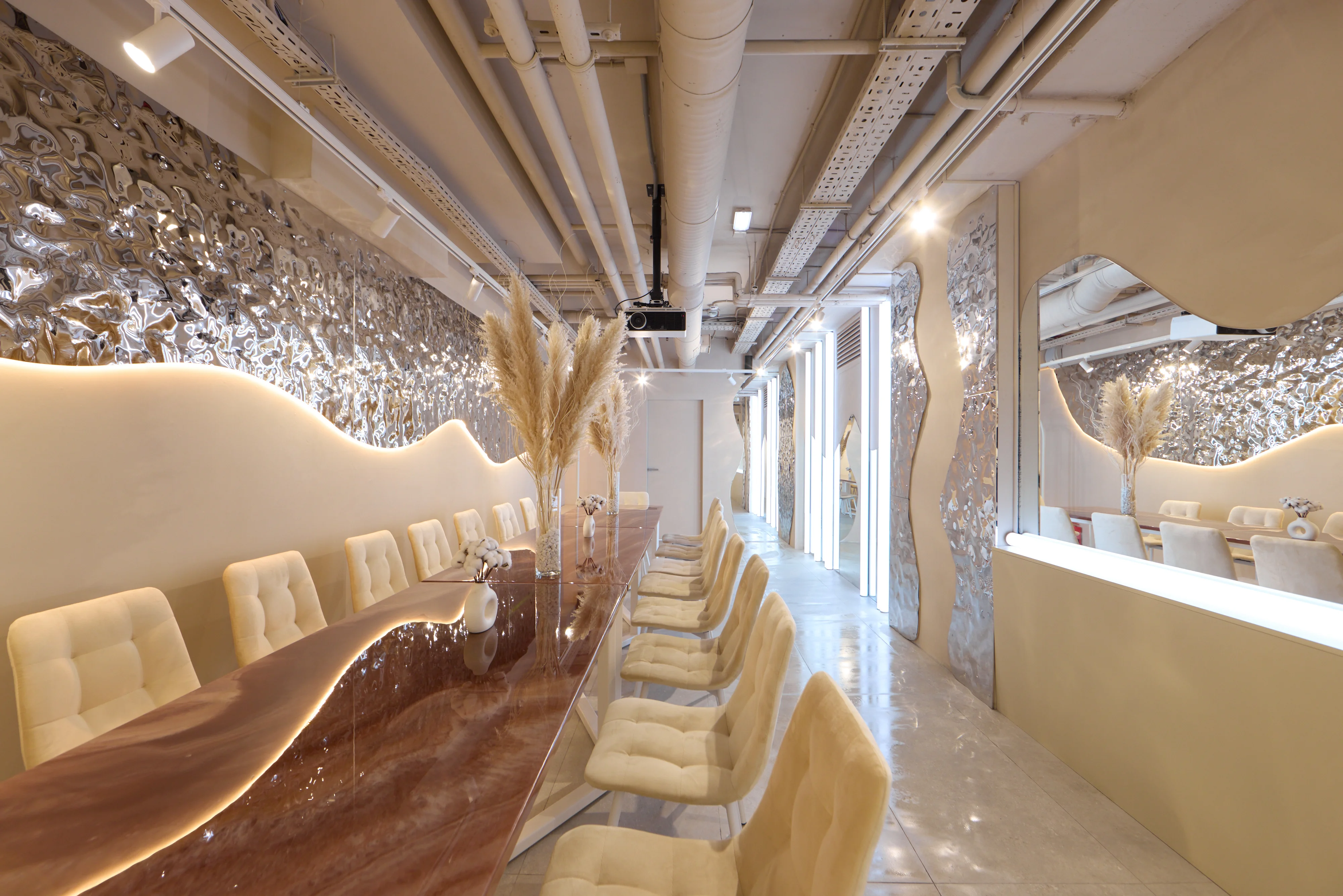 Фото Лига Миров: Фалкон - Отметить др в Москве | Досугатор