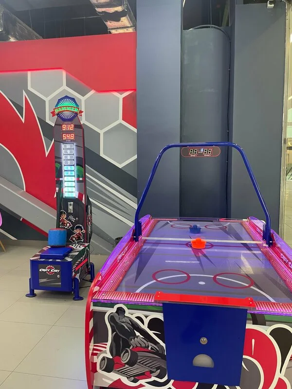 Фото Crazy Cart ТРЦ "Охта Молл" Санкт-Петербург - Аттракционы крытые в Москве | Досугатор