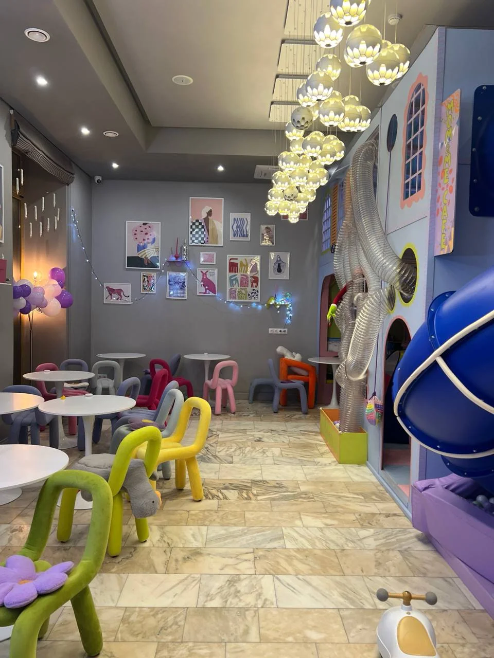 Фото Mom&me Cafe - Рестораны в Москве | Досугатор