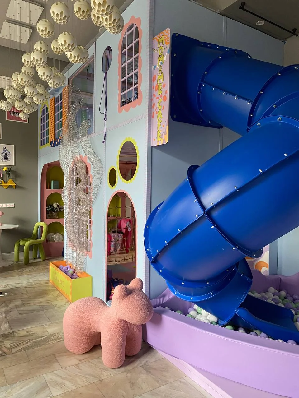 Фото Mom&me Cafe - Рестораны в Москве | Досугатор