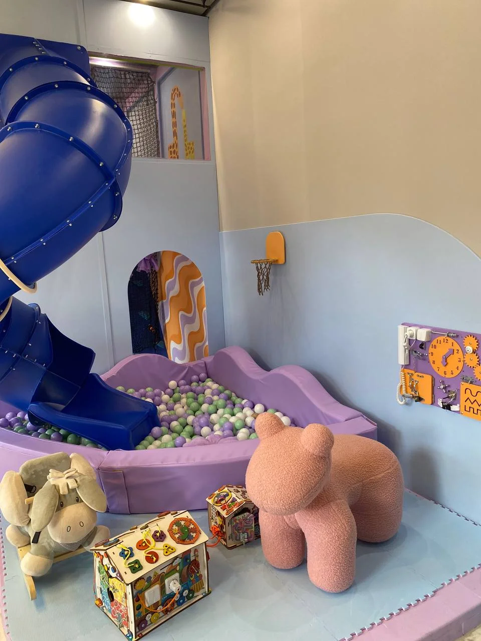 Фото Mom&me Cafe - Рестораны в Москве | Досугатор