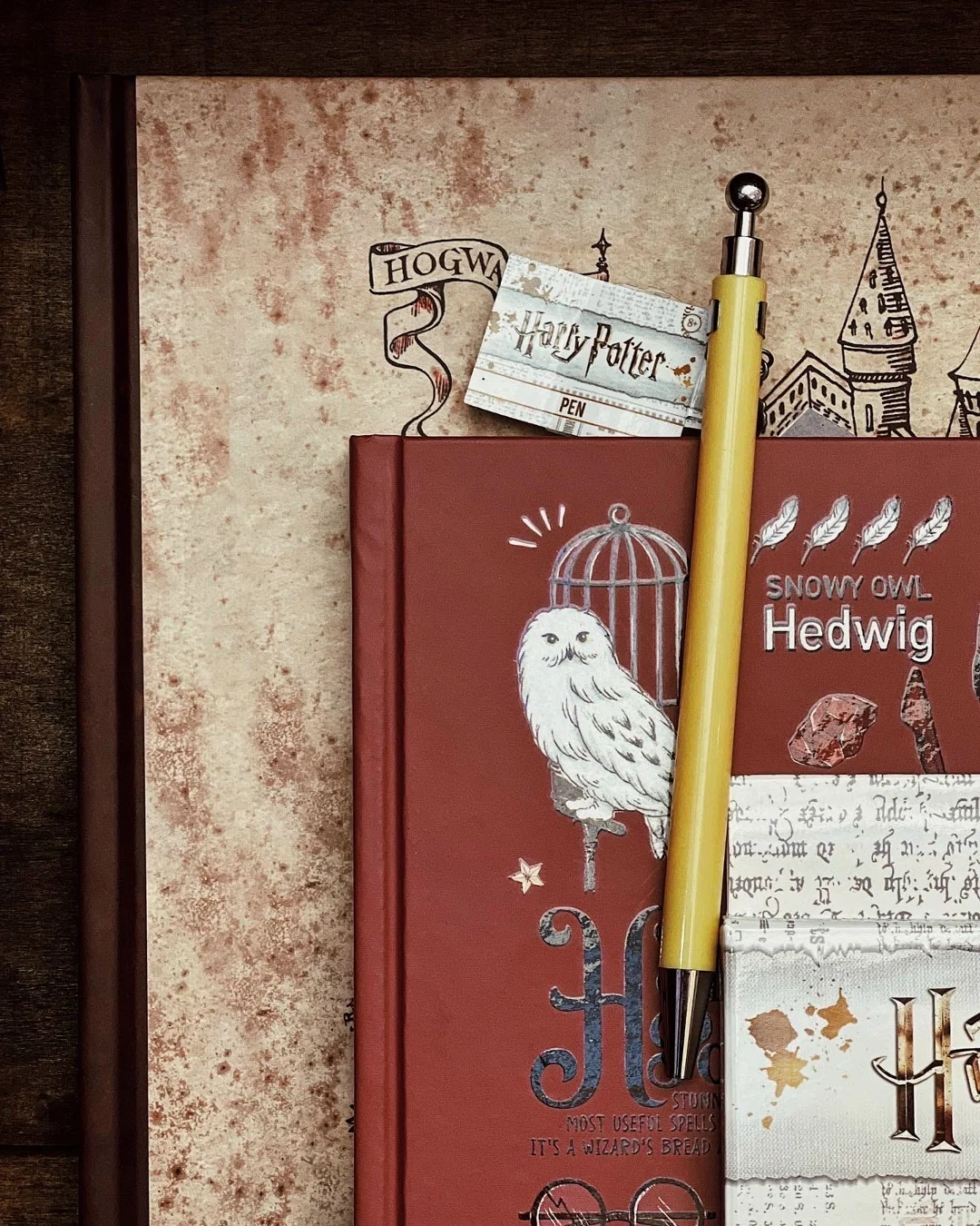 Фото Магазин Гарри Поттера в ЦДМ и стена 9¾ - Интересное в Москве | Досугатор