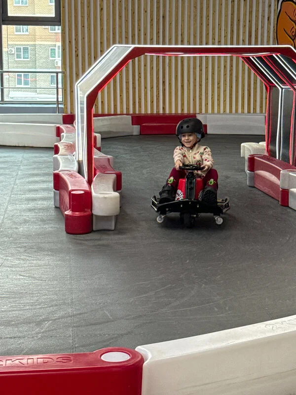 Фото Crazy Cart Бакалинская ТКЦ "Ультра" Уфа - Аттракционы крытые в Москве | Досугатор