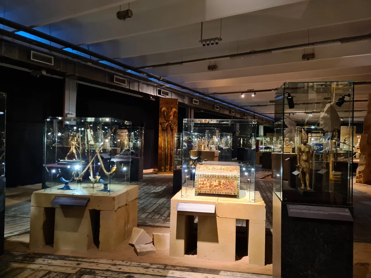 Фото Выставка "Сокровища гробницы Тутанхамона" - Интересное в Москве | Досугатор