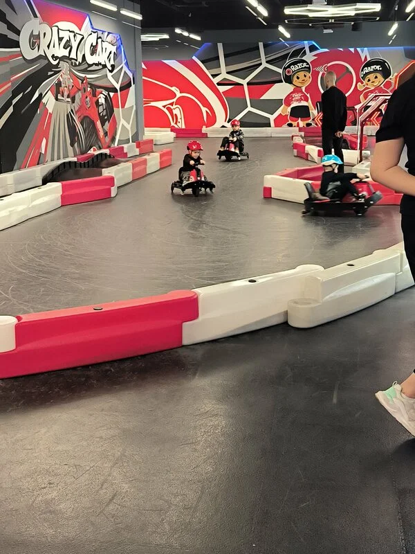 Фото Crazy Cart ТРЦ "Ривьера" Липецк - Аттракционы крытые в Москве | Досугатор